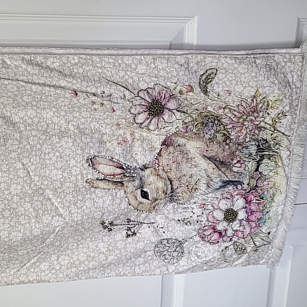 TAHARI TABLE RUNNER 16"x90" Beaded Bunny‎ Rabbit Floral Graphic Neutral Easter